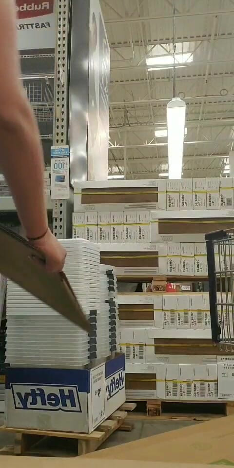 Annabelle Rogers: Miga moją mokrą cipkę