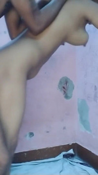 Desi Kongkek Isteri Kampung