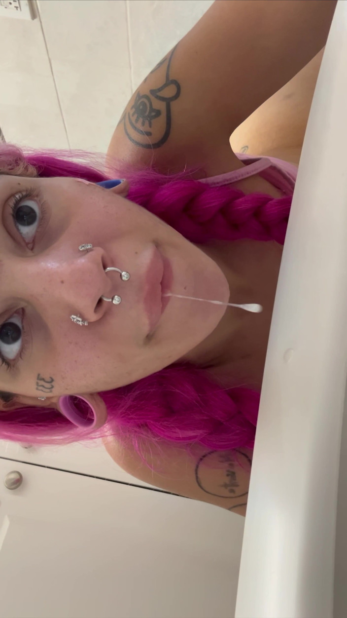 Nali Marie: Rubbing Pussy Juice on the Toilet Then Licking It up...