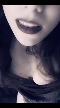 Mommy Roleplay while sexting