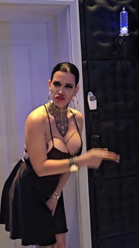 Miss Alessa Milano Racked Toilet Slave Must Swallow Fresh Pee Piss