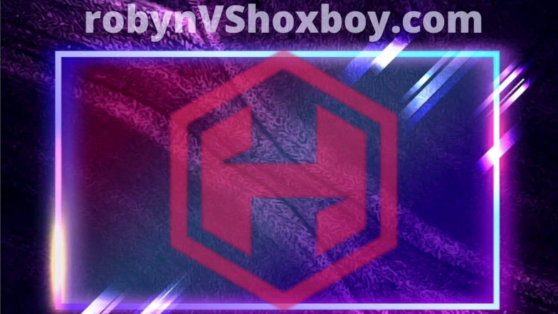 Robyn 3Some: Otec mé přítelkyně mě šuká při vaření