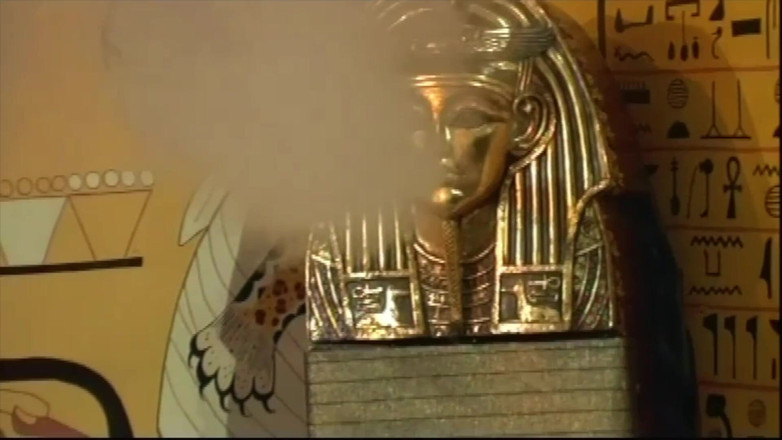 Inhonorof porn: Der Pharao und 2 geile schlampen: Dreier auf Cleopatras Hof