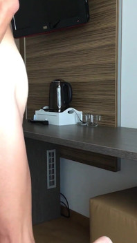 Otel komisiyle siktir et