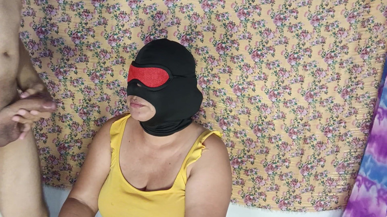 Bondage homemade mature: Blowjob Masker