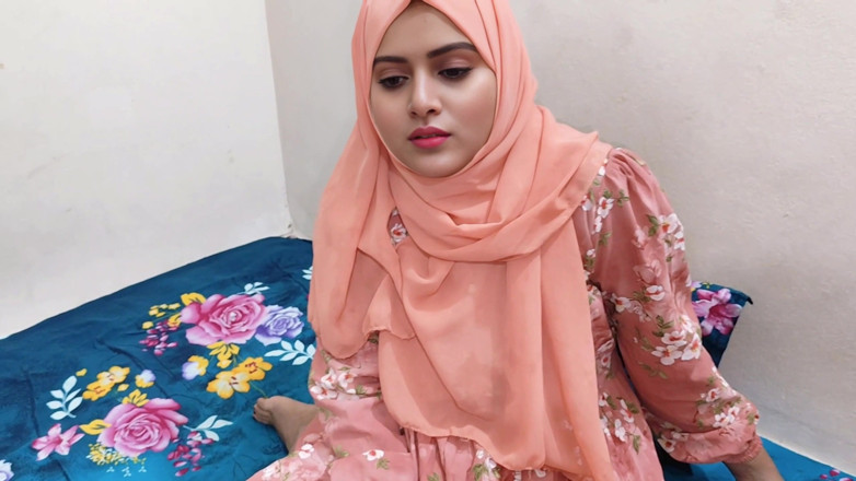 Angel Surovi Lata: Romantisk sexvideo av Bhabhi och Devar i bakifrån