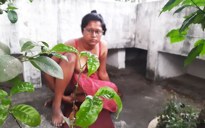 Horny_Bong: Indiancă bhabi desi la Rooftop Sex în hindi - porno indian desi