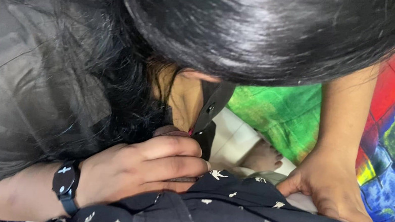 Angoori: Sari下的诱惑