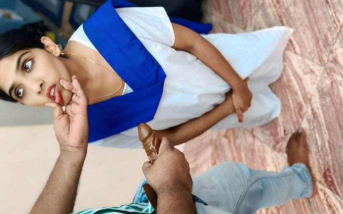 Bobbypranav: Desi nadržená sousedka studentka šuká