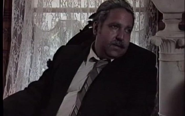 Old Good Porn: Younger StepDaughter of Mafia Boss Alyssa Love Was Able Find...