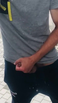 Cumming outside