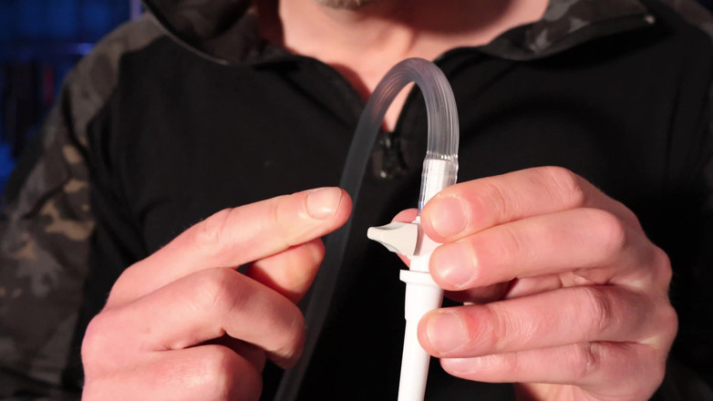 TomBakerBDSM: POV 톰 베이커 - 내 오줌 한 방울 한 방울 섭취 (4k)