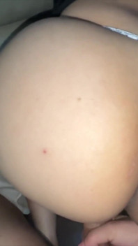 La Jefa De Gran Culo Engaña a Su Marido Con Un Empleado