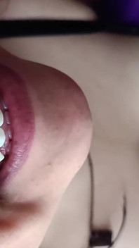 A Blowjob as a Farewell: Cousin Swallows My Semen as a Thank You for Visiting Her!