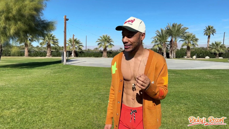 Ricky's Resort: Vanessa Sky情节