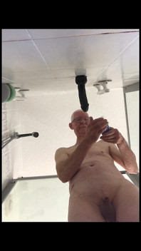 Rider På Den Svarta Kuk Igen
