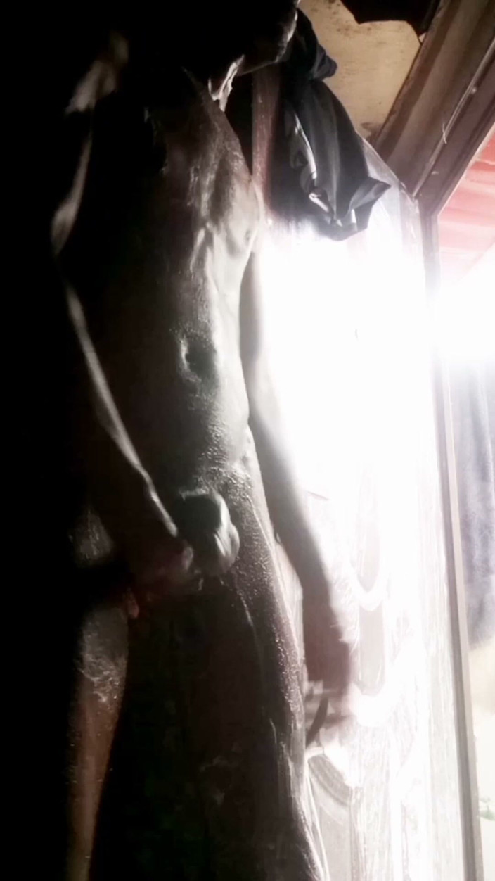 Rickgoldx12: I Show It Come and Bath with Me