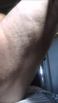 Hung extra tlustý hřebec střílí