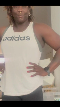 Mi pre-entrenamiento es una paliza profunda de mis bollos de acero