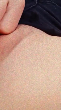 – Senin için amıma mastürbasyon yapmayı seviyorum aşkım.