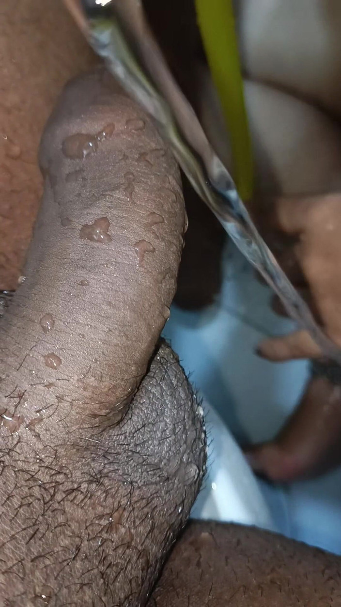 Catchybusty: Vrea să guste sperma iubitului ei desi