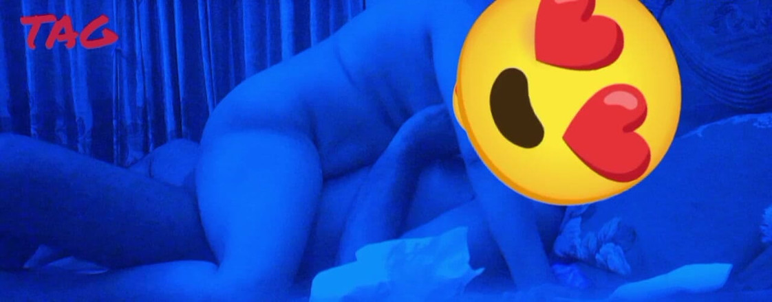 Teensex: प्रेमी बड़ी गांड वाली प्रेमिका को चोदता है।