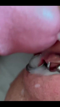 Fuck my Pierced Pussy