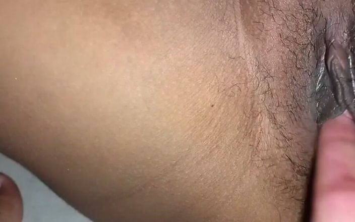 Sommy: Sexo con hermanastra cuando los padres no estaban en casa