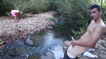 Lexly_16: Je suce un inconnu dehors avec une grosse dose de...