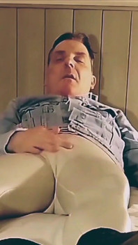 Show of a Wide Open Slutty Ass