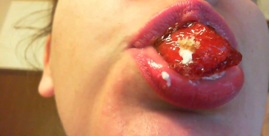 Nicoletta Embassi: Nicoletta je tvá obryně a chce tě všechny sníst