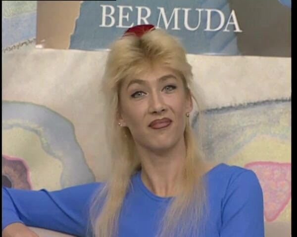 YOUR FIRST PORN: Konigin der 90 er jahre - 90年代的埃蒂安女王 - 埃蒂安