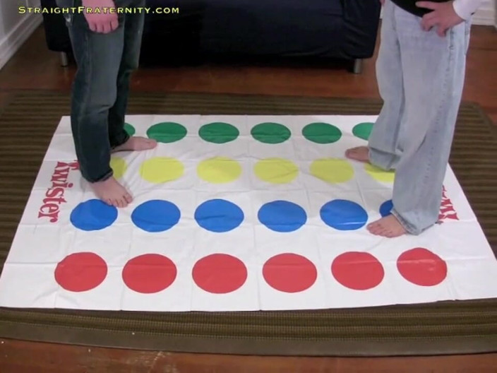 Straight Fraternity: Spin 2: Gay Games, 2 Big Cum Shots