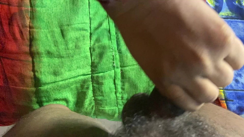 Angoori: Madrasta deixou sua garota sozinha em casa quando ninguém estava...