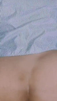 Fucking Desi Shaved Pussy With Thin air condom