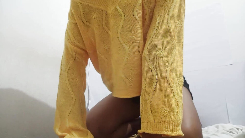 desigirl93: Студентка любить свої цицьки