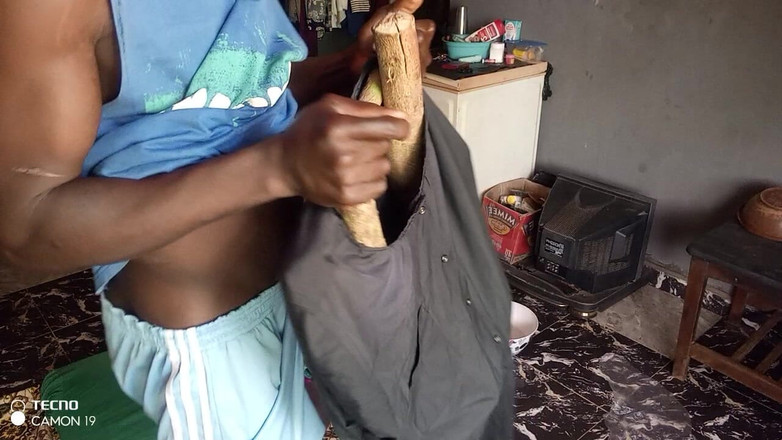 Moviesporn1: मुझे चैट करें iam वीर्य में अपनी रुचि रखते हैं