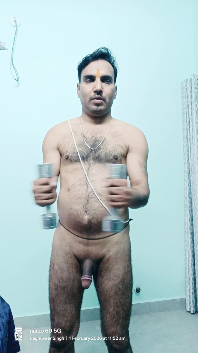 Daddy Oldman Grandpa Aisain Daddy Uncle European American Daddy Indian Police Officer Army Man Desi Man Uncle (Indian Desi Man)