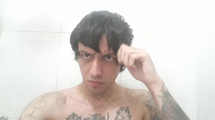 Maurice Crowbar: Loco gotická kluk