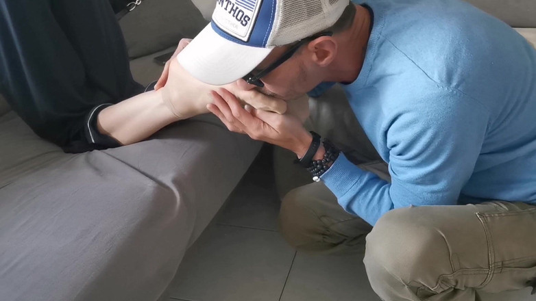 Yvonne: La esposa infiel