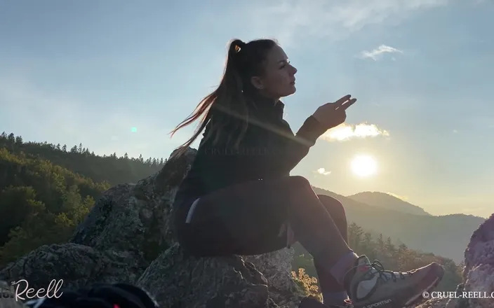 Cruel Reell: Reell - Kouření na horském vrcholu - Almkogel