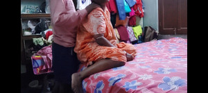 Sonali love: Mijn schoonzus neuken op zijn hondjes