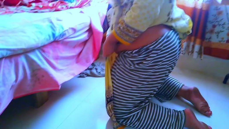 Aria Mia: 자지를 빠는 인도 무슬림 바비