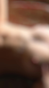 Threesome intens cu prietena mea și verișoara ei în fața ultimului iubit de lapte