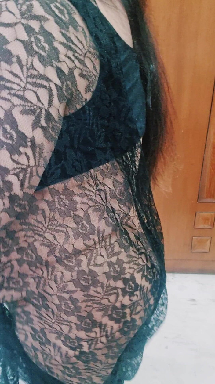 Imrankiswati: Bhabhi está sozinha em casa - Quem está dando cólera para...