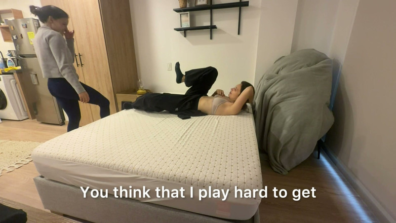 scarlettandc: We Fuck in a New Airbnb