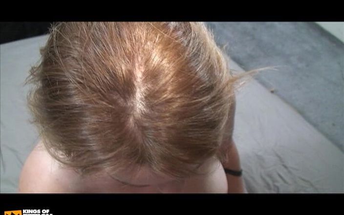 Fat and Sexy: Blanke bbw krijgt haar kutje gelikt en gehamerd door een...