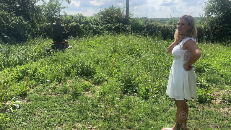 Lumacarie: Yanick Shaft joacă rolul de grădinar pentru Marie Lumacarie