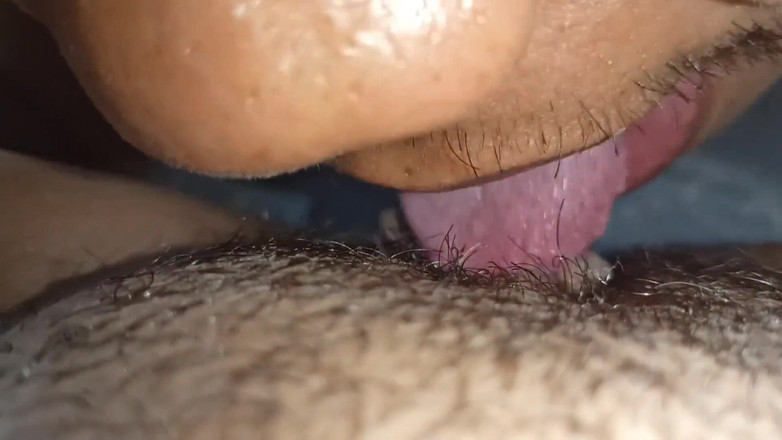 Malibogxxx05: Tiang na pinay bekar anne onunla oynamayı seviyor
