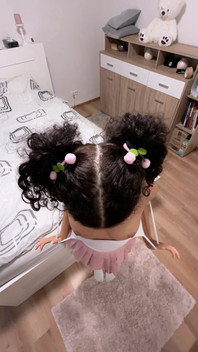 4'7 with Tiny Titties... Do You Like It?